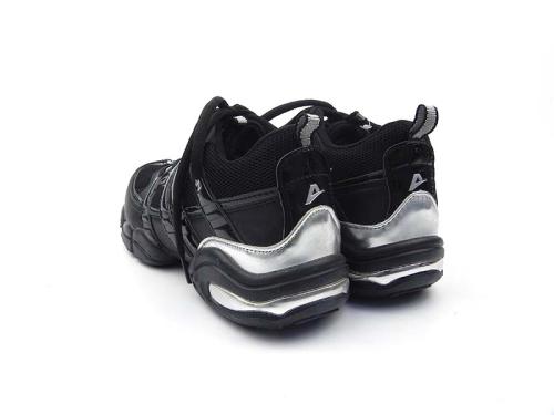 Adidasi BAM 411 