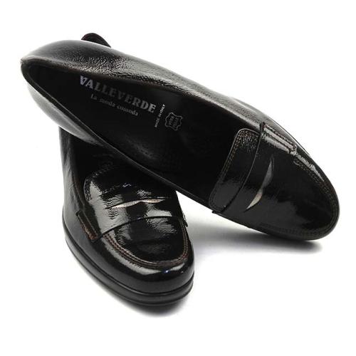 Pantofi din piele naturala lacuita VV 522