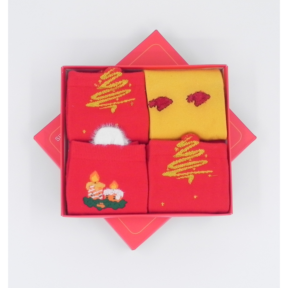 Set 4 perechi de sosete model de craciun TINA 6